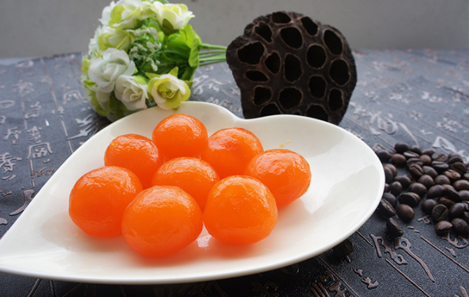 咸蛋黃3.png 咸蛋黃3.png